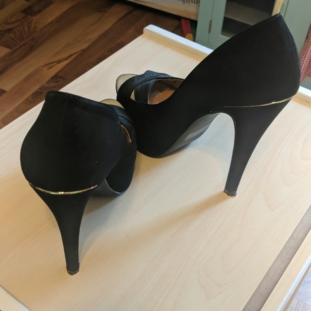 Open-toed high heels - Picture 3 of 3